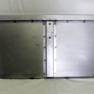 Cargo box front panel