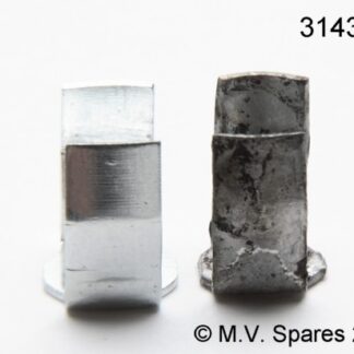 TERMINAL - END OF SPARK PLUG