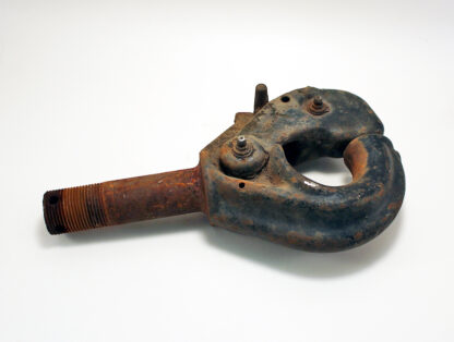 pintle hook assembly early